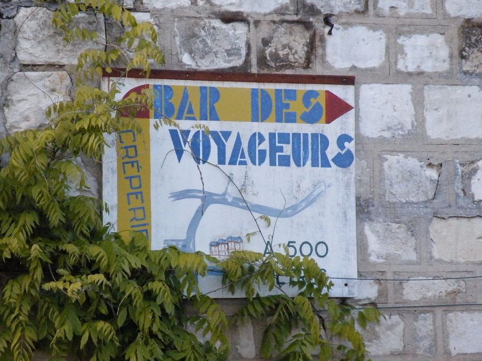 il manque " du 77 ".......