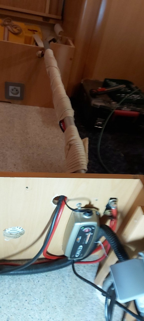 20221108_220242.jpg